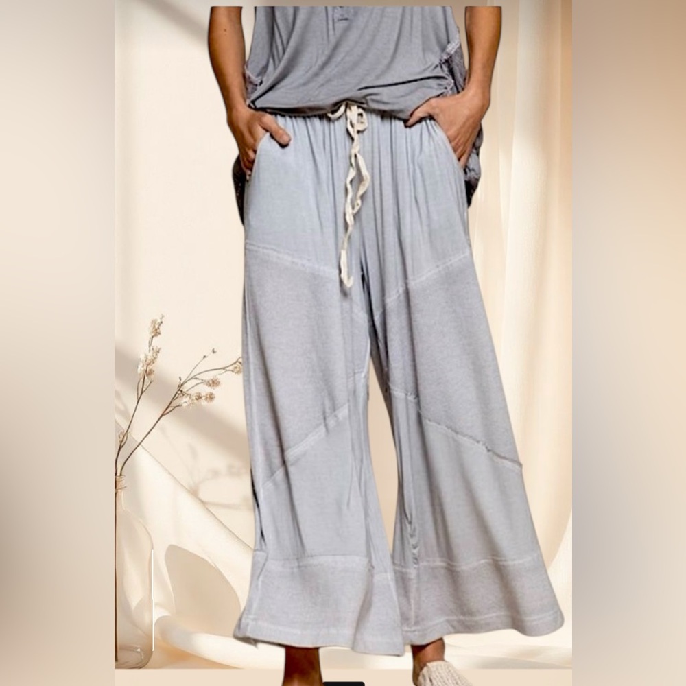 POL Dove Gray Wide-Leg Cropped Pants | HELLOBUTIFL Staple | Soft Everyday Luxe - Picture 7 of 7